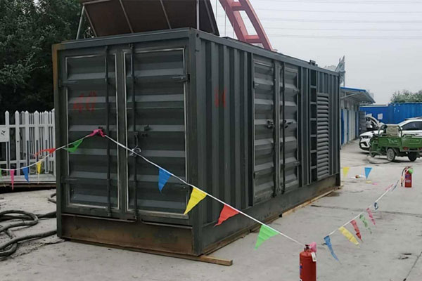 天河发电机租赁空气滤清器多久更换一次？