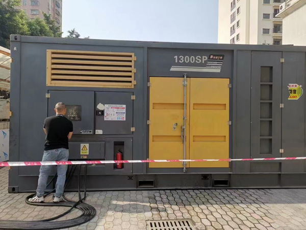 天河500KW发电机组冬季应该配多大的启动电瓶？