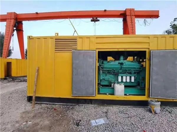 天河冬季低温环境下，500KW发电机组应该选择什么类型的启动电瓶？